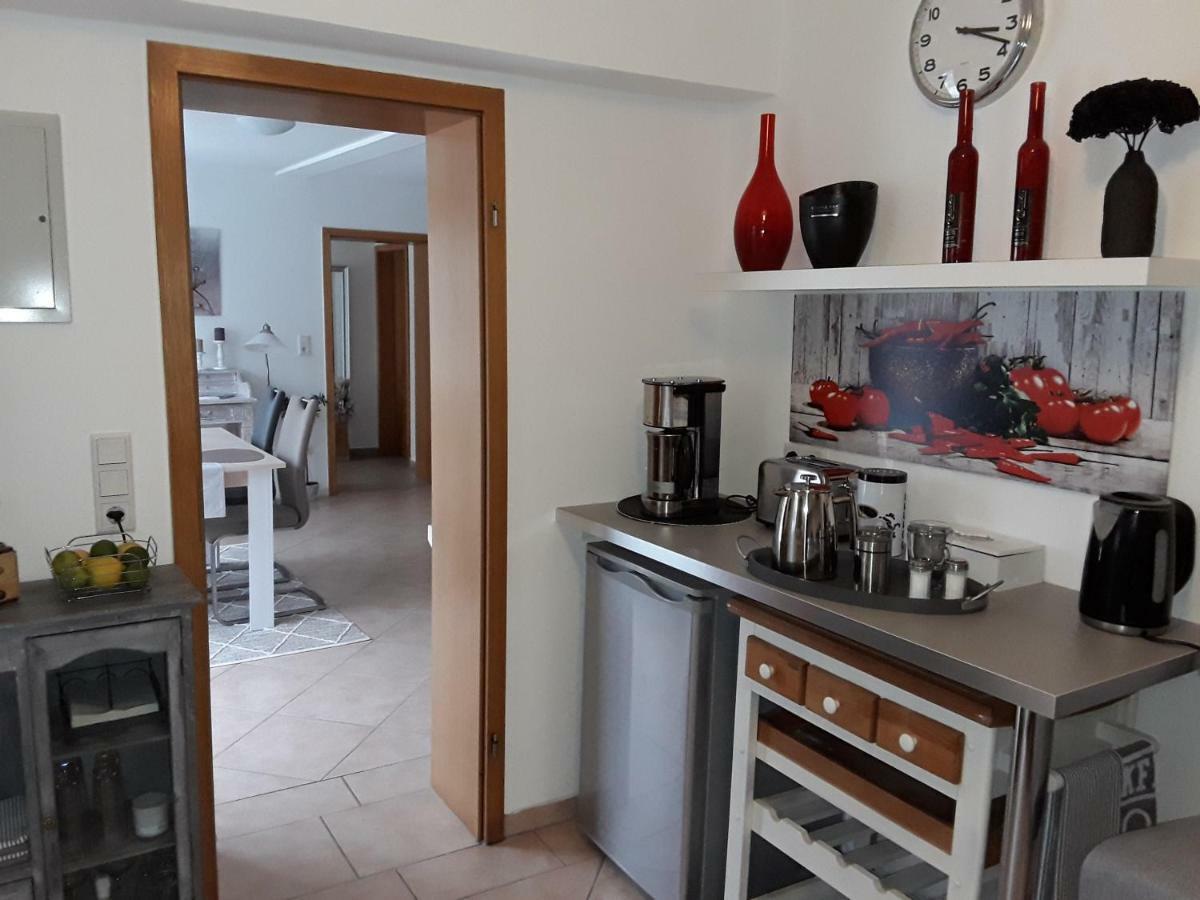 Apartment Schillerweg 3 *